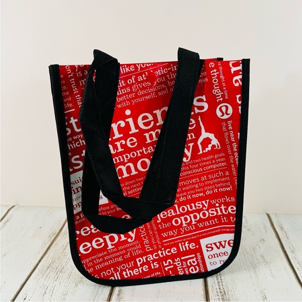 Lululemon Small Reusable Shopping Bags Totes - Picture 5 of 9